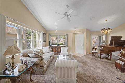 2662 Appleleaf Court, Spring Hill FL - photo 6 of 48