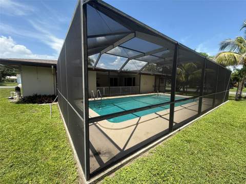 2516 Baltic Avenue, Port Charlotte FL - photo 7 of 26
