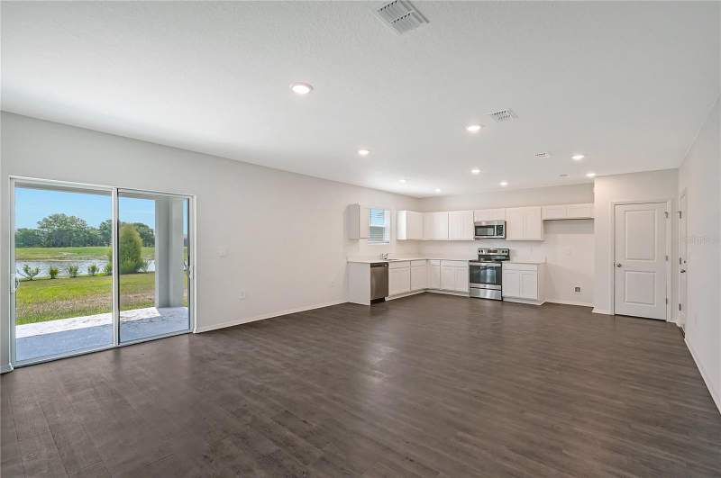 4 bedroom Single Family Residence at 11410 Lake Louisa Terrace, Sageleaf, Sarasota — photo 4