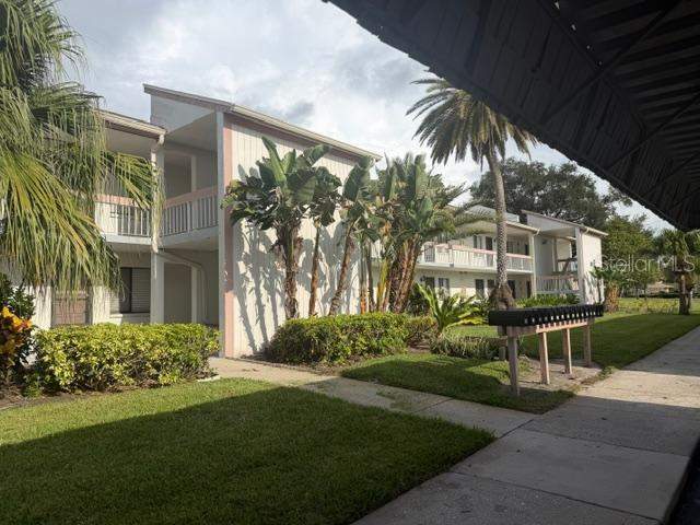 105 LAKEVIEW WAY #105 home for sale in East Lake Woodlands