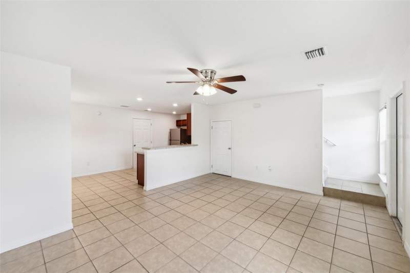 3 bedroom Townhouse at 210 Majors Lane #B, Majors Lane Twnhs, Kissimmee — photo 5
