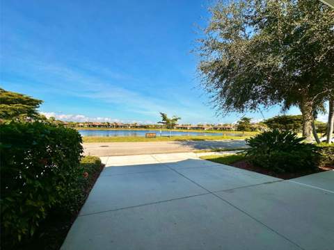 10726 Cetrella Drive, Fort Myers FL - photo 6 of 6