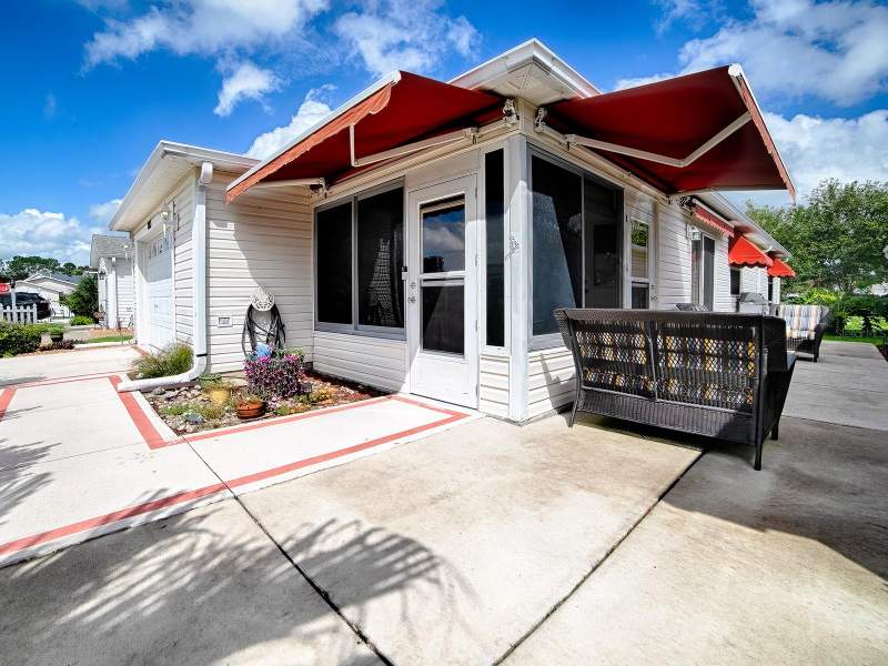 2 bedroom Villa at 8083 SE 169th Palownia Loop, The Villages, The Villages — photo 3