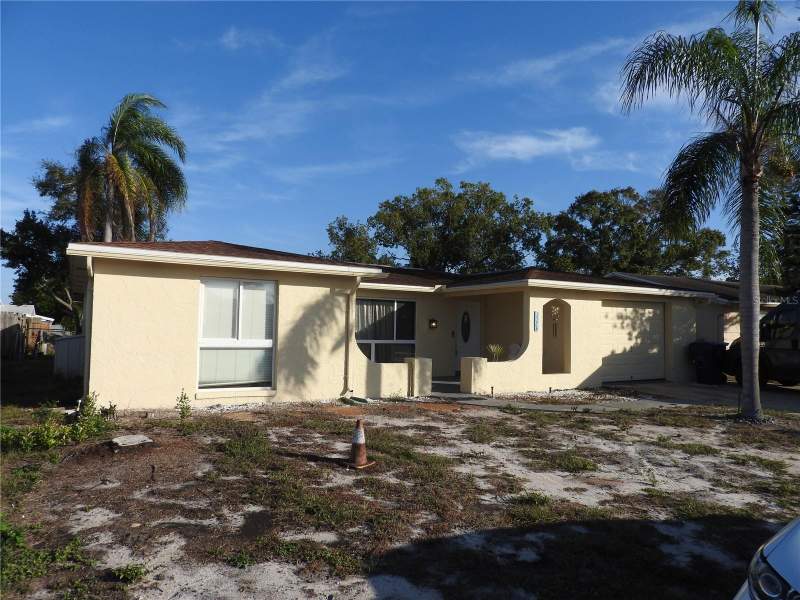 1324 VIKING DRIVE home for sale in Holiday Lake Estates