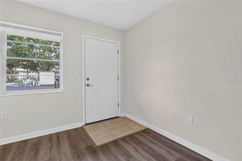 2 bedroom Condominium at 951 79th Avenue #115, Gateway Square Apts No. 5 Condominium, St Petersburg — photo 5