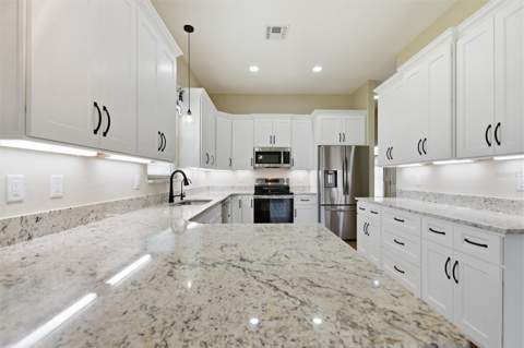 1097 Caravan Loop, Polk City FL - photo 14 of 59