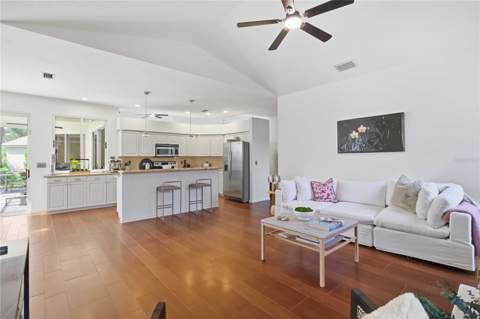 4106 Hearthstone Drive, Sarasota FL - photo 10 of 32
