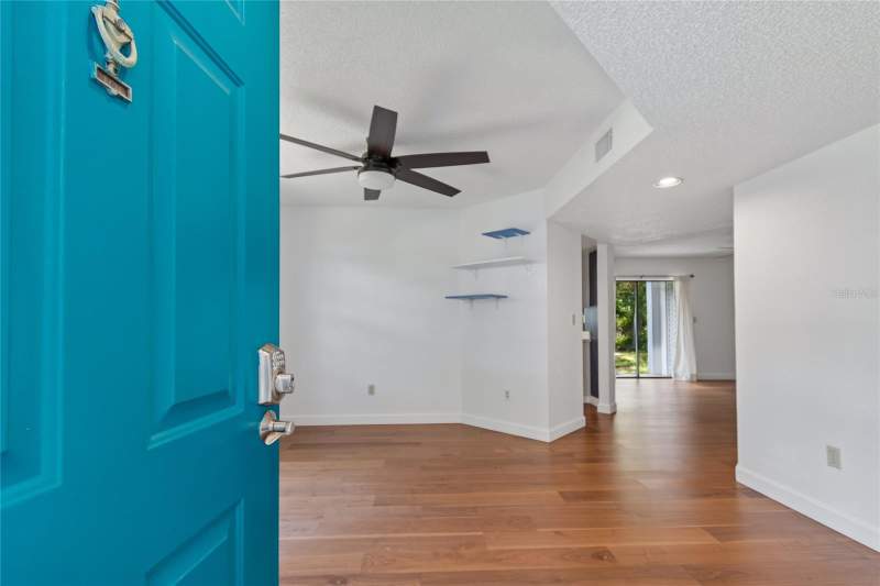 2 bedroom Condominium at 11800 Park Boulevard #401, Oaks Of Seminole Condo, Seminole — photo 2