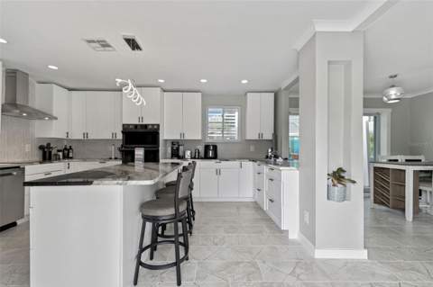 760 Bohenia Circle, Clearwater Beach FL - photo 14 of 91