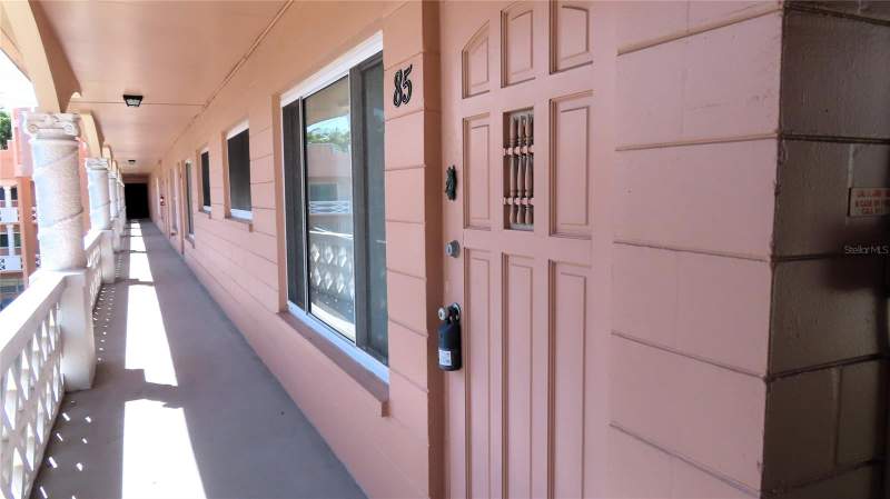 2 bedroom Condominium at 2457 Ecuadorian Way #85, On Top Of The World, Clearwater — photo 3