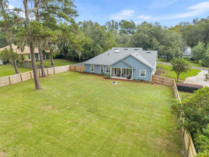 4 bedroom Single Family Residence at 11952 NW 69th Way, Brandy Glenn At T C Rep, Alachua — photo 2