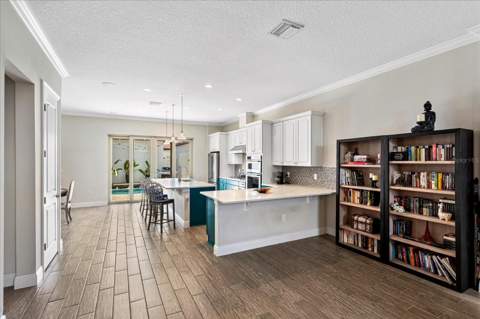 8937 Lakeshore Pointe Drive, Winter Garden FL - photo 11 of 39