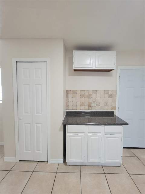 4901 Balboa Drive, Orlando FL - photo 11 of 24