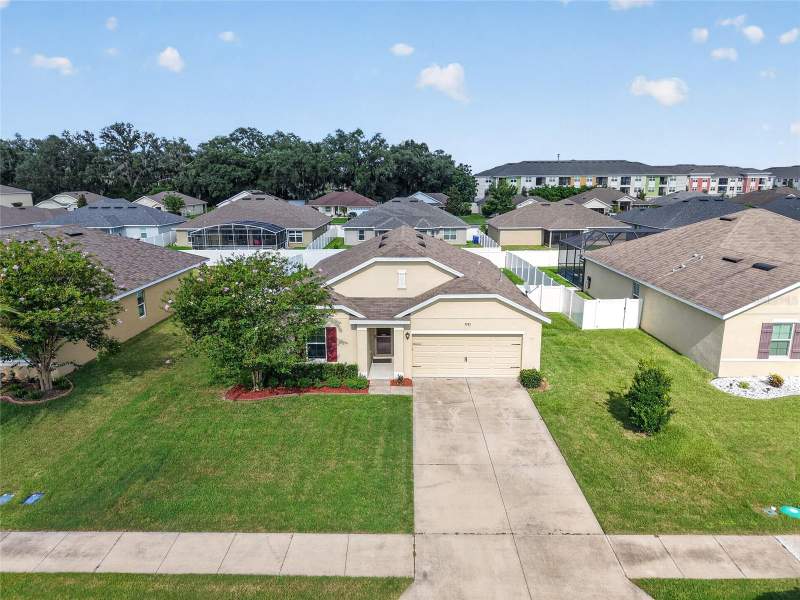 4 bedroom Single Family Residence at 9785 Pepper Tree Trail, Pepper Tree Village, Wildwood — photo 2