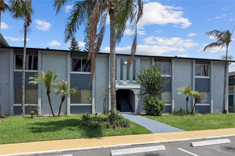 3 bedroom Condominium at 4709 S TEXAS AVENUE #4709D, MILLENNIUM PALMS, ORLANDO — photo 2