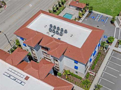 787 Tamiami Trail South #303, Venice FL - photo 7 of 30