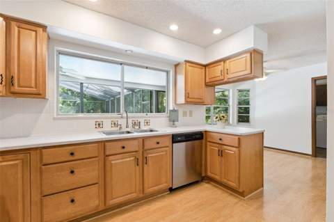 211 Hickory Drive, Longwood FL - photo 21 of 77