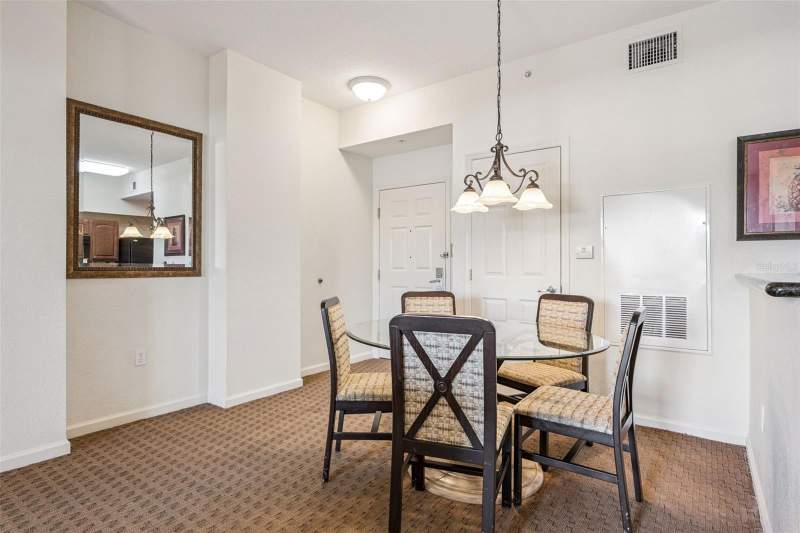 2 bedroom Condo - Hotel at 8112 Poinciana Boulevard #1311, Lake Buena Vista Residence Village I, Orlando — photo 4