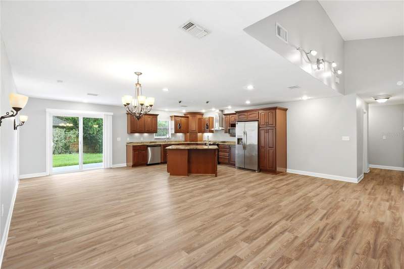 3 bedroom Single Family Residence at 664 Channing Drive, Hidden Grove Sub, Palm Harbor — photo 3