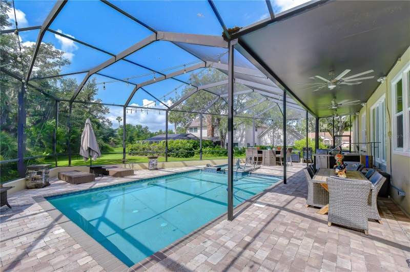 4 bedroom Single Family Residence at 1009 Emerald Creek Drive, Emerald Creek, Valrico — photo 3