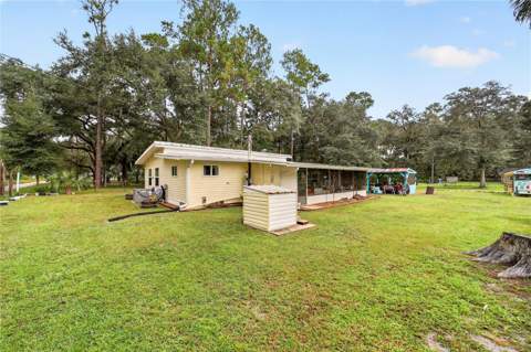 16447 NE 141st Terrace, Fort Mc Coy FL - photo 16 of 64