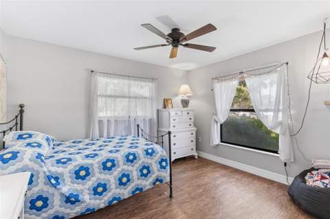7565 Castle Drive, Sarasota FL - photo 24 of 62