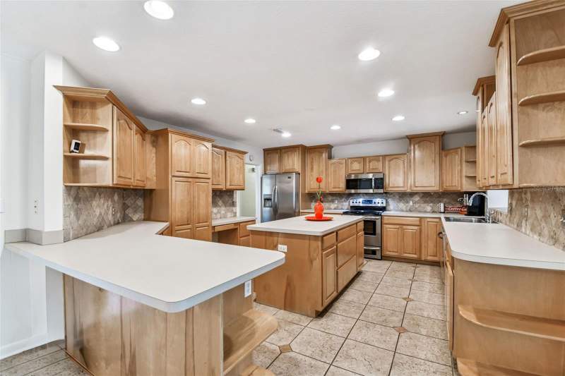 3 bedroom Single Family Residence at 4508 Henderson Boulevard, Sunset Park, Tampa — photo 4