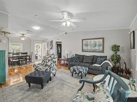 37513 Campo Avenue, Zephyrhills FL - photo 14 of 41