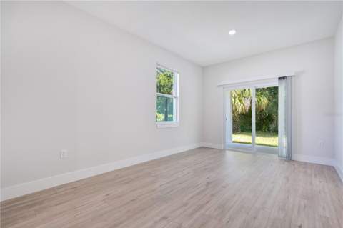 427 E 13th Street, Apopka FL - photo 10 of 41