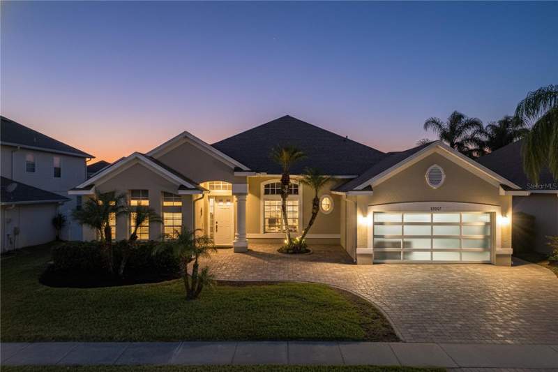 Waterford Lakes