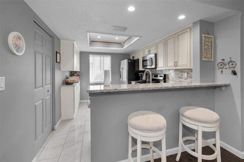 2 bedroom Condominium at 110 Cypress Ct #3-82, East Lake Woodlands Cypress Estates, Oldsmar — photo 5
