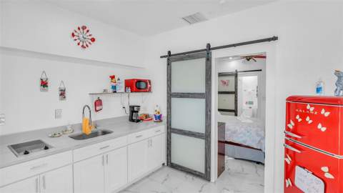 8301 Lopez Drive, Tampa FL - photo 21 of 63