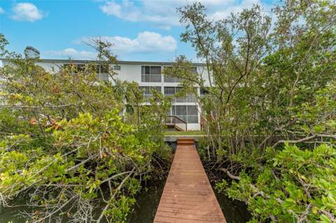 9936 Indian Key Trail #22, Seminole FL - photo 6 of 6