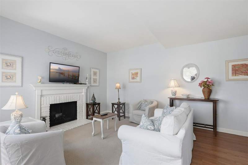 1 bedroom Condominium at 175 Medallion Boulevard #F, Madeira Beach Yacht Club Condo, Madeira Beach — photo 4