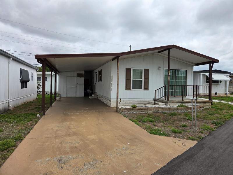 4157 71ST LANE #14 home for sale in Magnolia Manor Mobile Home Park Unrec Homes for Sale