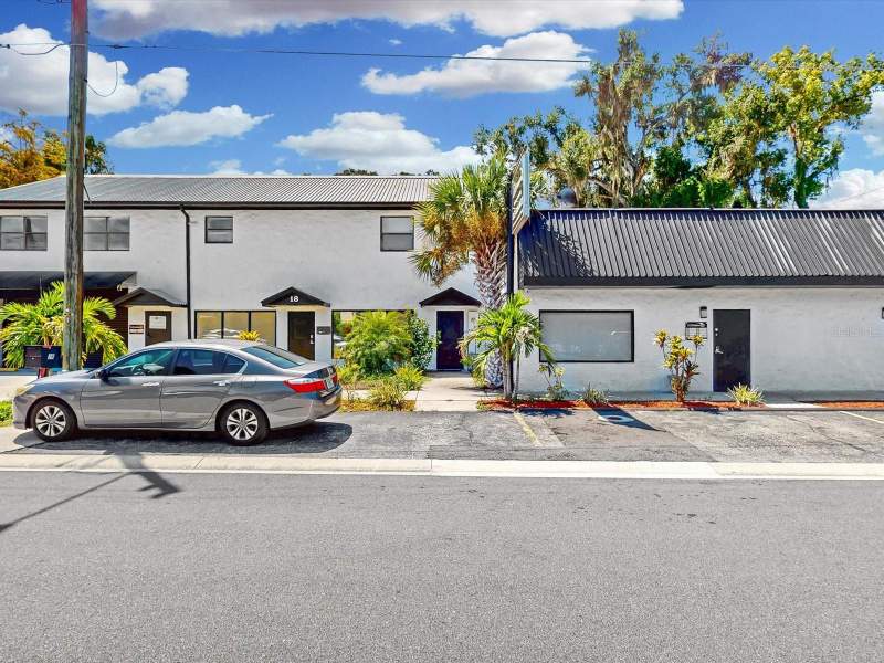18 W BASS STREET home for sale in S a Robinsons