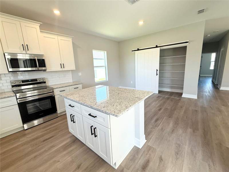 4 bedroom Single Family Residence at 13409 Gainesville Avenue, Port Charlotte Sec 085, Port Charlotte — photo 5