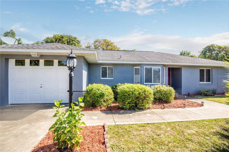 3 bedroom Single Family Residence at 40544 E 7th Avenue, East Umatilla, Umatilla — photo 2