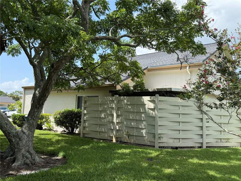 3 bedroom Townhouse at 2617 Forest Run Court, Winding Wood Condo, Clearwater — photo 3