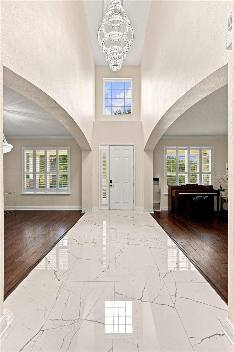 5 bedroom Single Family Residence at 19902 Wellington Manor Boulevard, Wellington Manor Ph 2, Lutz — photo 4