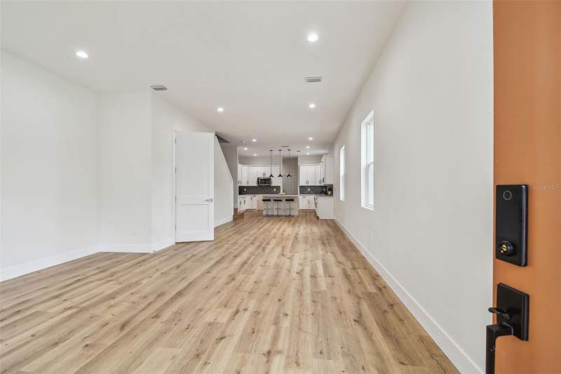 3 bedroom Townhouse at 3455 17th Avenue, Ridgewood Terrace, St Petersburg — photo 5