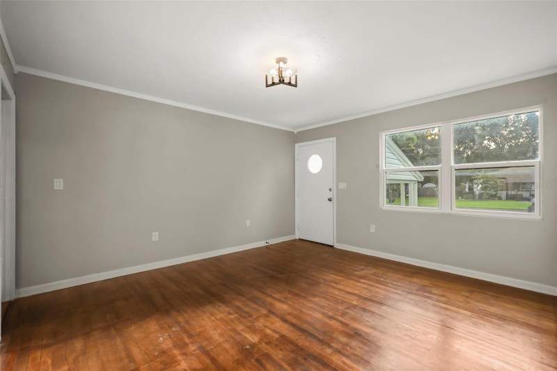 3 bedroom Single Family Residence at 2410 Orange Avenue, Sanfo Park, Sanford — photo 5