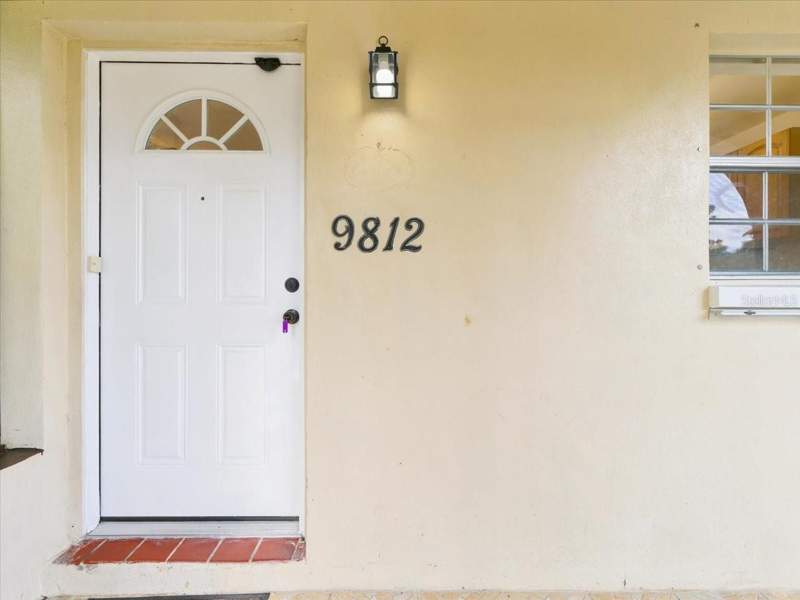 2 bedroom Villa at 9812 85th Way, Bent Tree, Seminole — photo 2