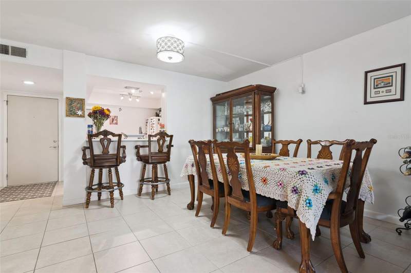3 bedroom Condominium at 530 Cranes Way #107, Cranes Roost Village 3, Altamonte Springs — photo 4