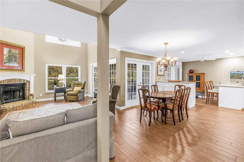 3 bedroom Townhouse at 812 Amelia Court, Riviera Bay Second Add, St Petersburg — photo 4