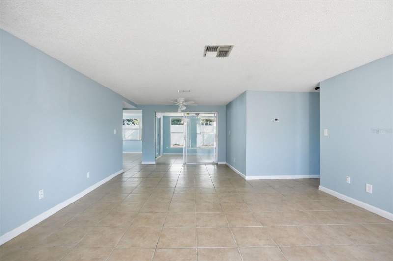 2 bedroom Single Family Residence at 7427 Fireside Drive, Embassy Hills, Port Richey — photo 4