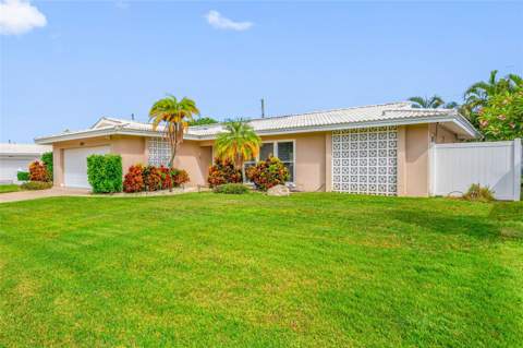 14921 Sovereign Drive, Largo FL - photo 6 of 6