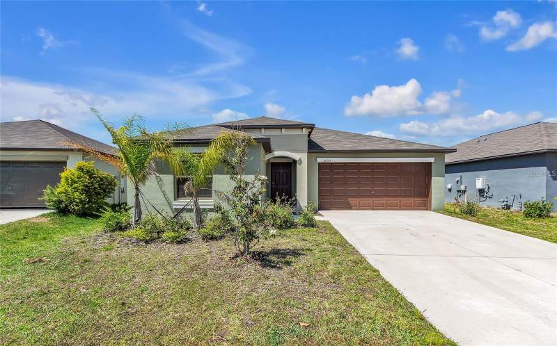 4 bedroom Single Family Residence at 10357 Scarlet Skimmer Drive, Southcreek Lot 14 Block 2, Riverview — photo 2