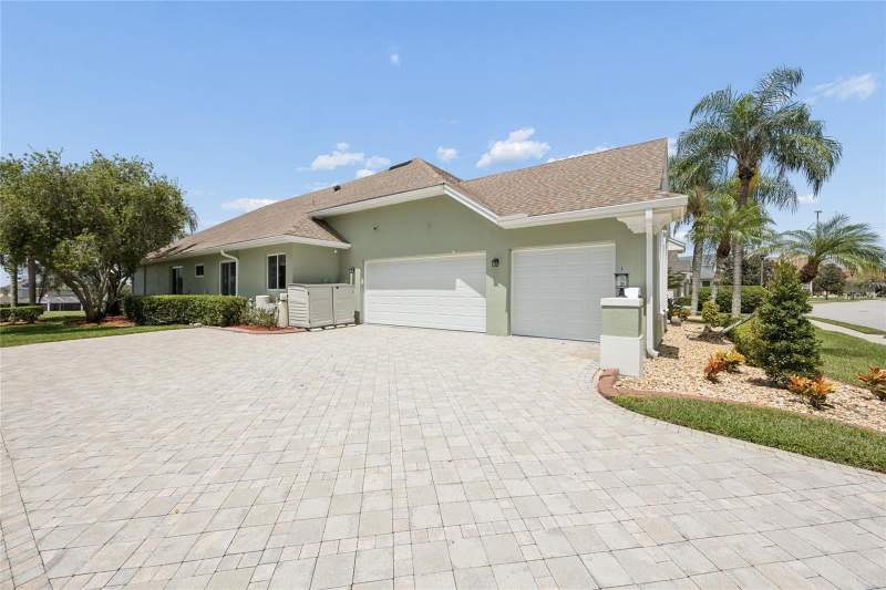 4 bedroom Single Family Residence at 1233 Vista Hills Drive, Vista Hills, Lakeland — photo 4