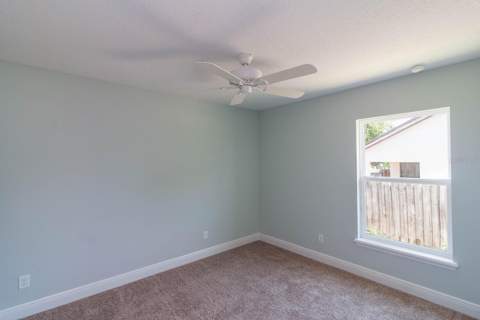 16200 Lenord Street, Umatilla FL - photo 12 of 20